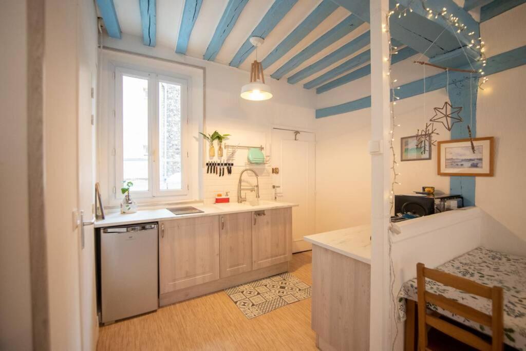 Blue Appartment With A Fireplace Dieppe Exterior foto